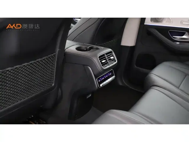 Mercedes-Benz GLE-Class — Фото автомобиля 9