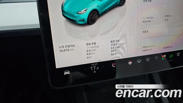 Tesla Model Y — Фото автомобиля 8