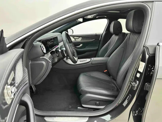 Mercedes-Benz CLS-Class — Фото автомобиля 4