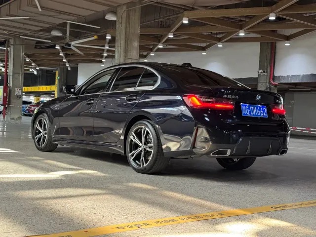 BMW 3 Series — Фото автомобиля 9