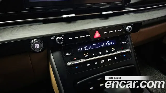 Kia Canival Carnival 4 поколение Бензин 9 мест Prestige — Фото автомобиля 15