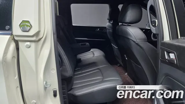 KG_Mobility_Ssangyong Rexton Новый Rexton Sport Дизель 2.2 4WD — Фото автомобиля 10
