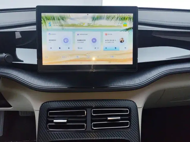 BYD Qin PLUS — Фото автомобиля 13