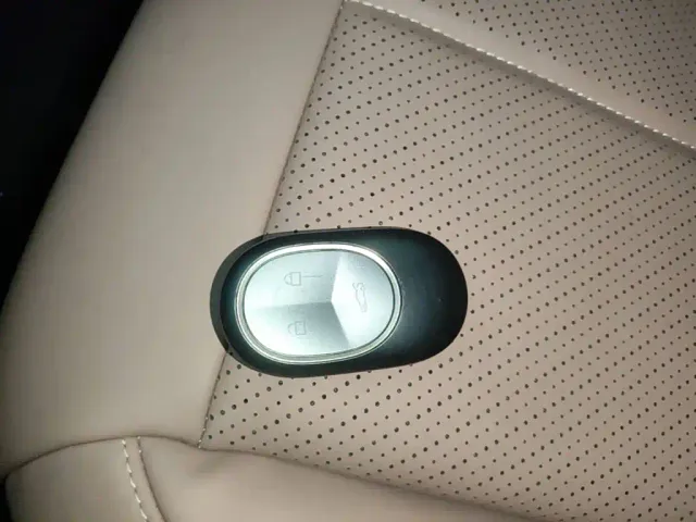 Nio EC6 — Фото автомобиля 17