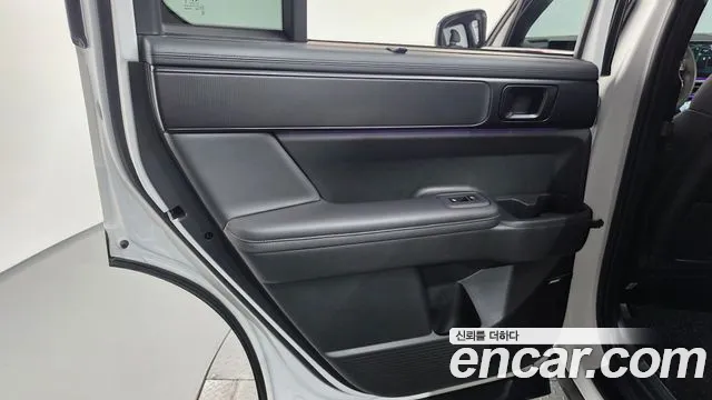 Hyundai Santa Fe MX5 — Фото автомобиля 14