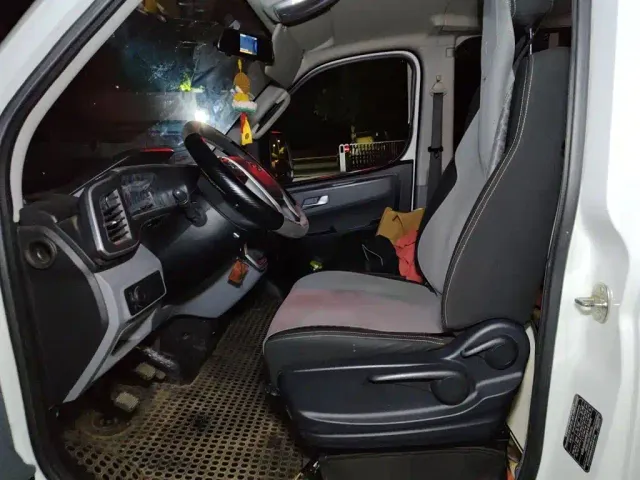 Maxus Xintu V80 — Фото автомобиля 11