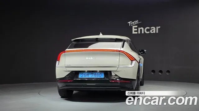 Kia EV6 — Фото автомобиля 4