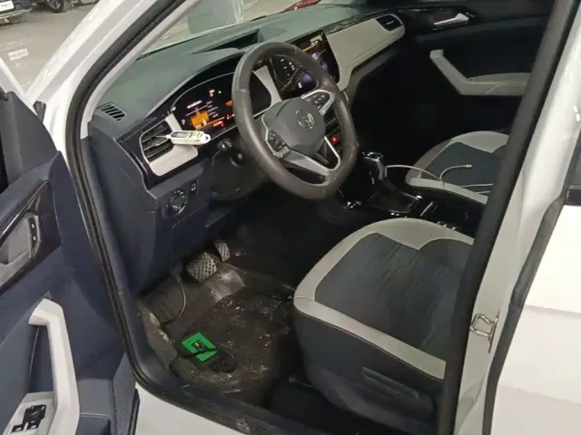 Volkswagen Tharu — Фото автомобиля 14