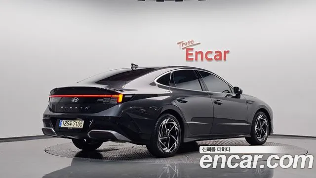 Hyundai Sonata — Фото автомобиля 2