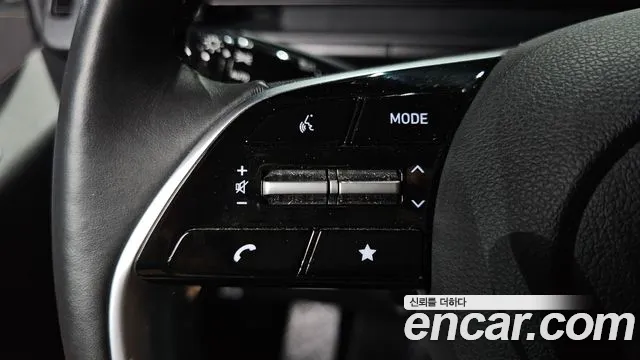 Hyundai Staria Staria 4WD Tourer 9 мест — Фото автомобиля 16