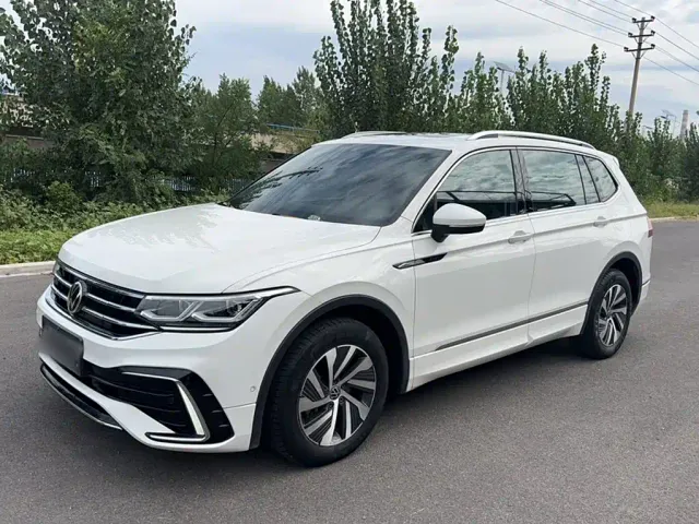 Фотография автомобиля — Volkswagen Tiguan L PHEV