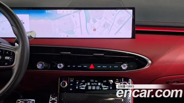 Genesis GV70 — Фото автомобиля 14