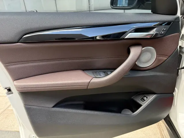 BMW X1 — Фото автомобиля 14