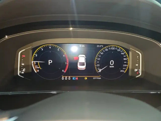 Volkswagen Passat — Фото автомобиля 11