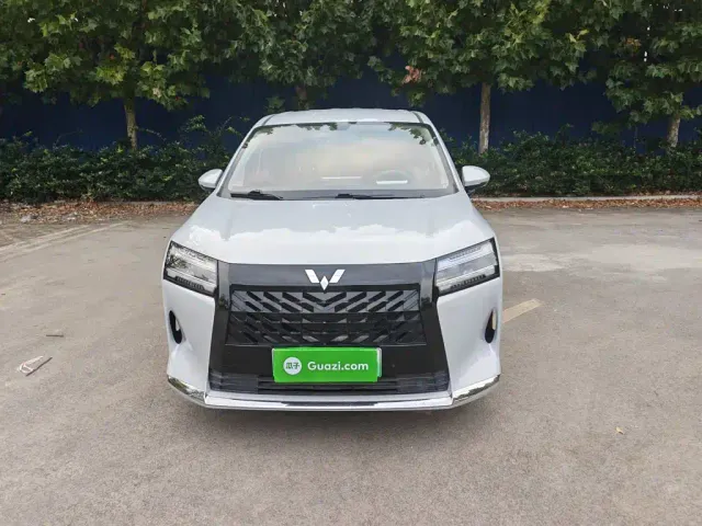 Wuling Starlight 730 — Фото автомобиля 2
