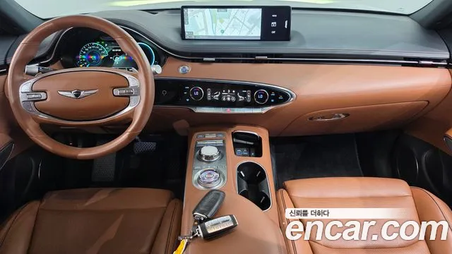 Genesis GV70 — Фото автомобиля 10