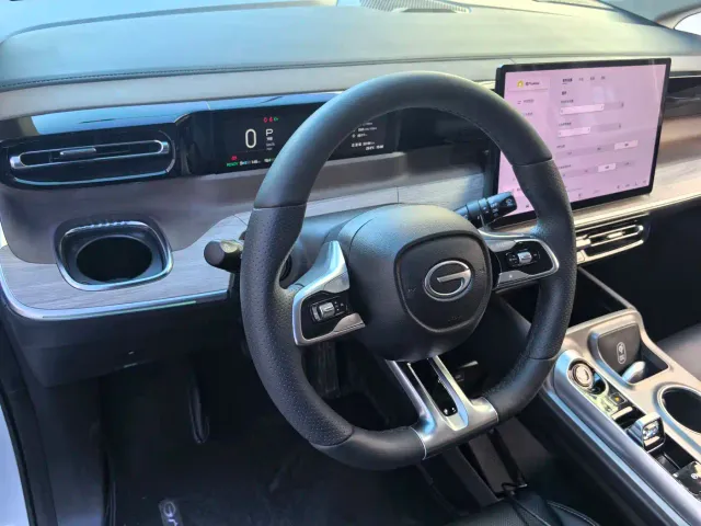 GAC Trumpchi E8 — Фото автомобиля 26