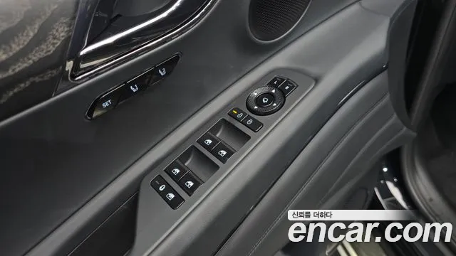 Genesis GV80 — Фото автомобиля 21