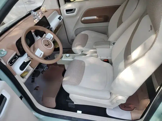 Wuling Hongguang Mini EV — Фото автомобиля 14