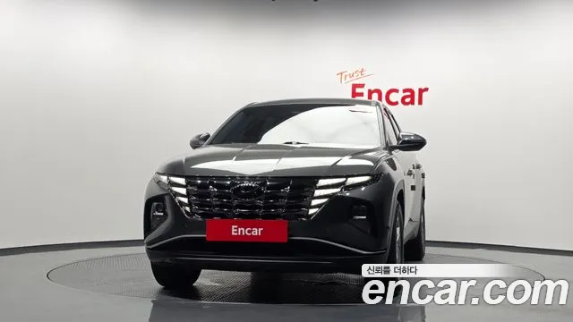 Hyundai Tucson Tucson (NX4) Дизель 2.0 2WD — Фото автомобиля 3