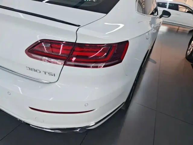 Volkswagen CC — Фото автомобиля 7