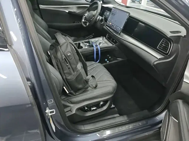 BYD Sealion 07 EV — Фото автомобиля 24