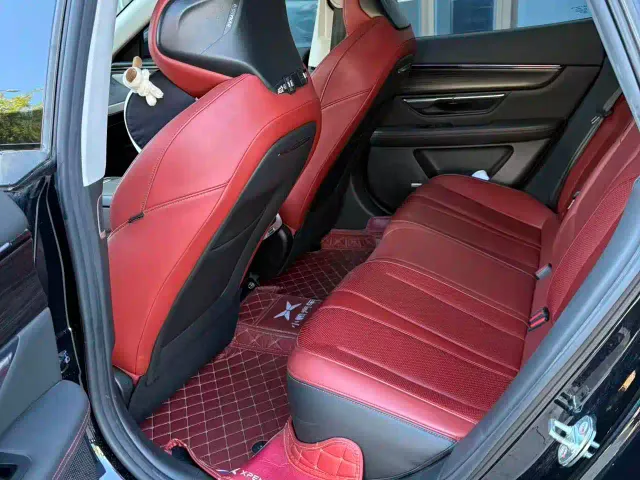 Xpeng P7 — Фото автомобиля 6