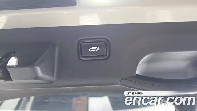 Kia EV6 — Фото автомобиля 28