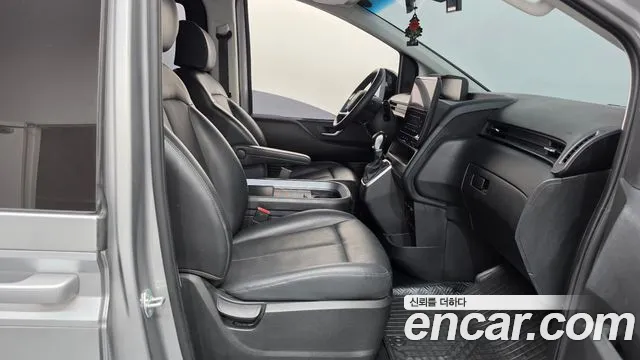 Hyundai Staria — Фото автомобиля 16
