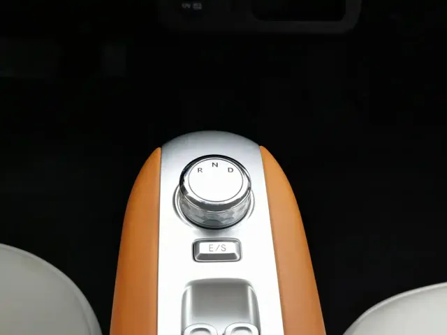 Changan Lumin — Фото автомобиля 13
