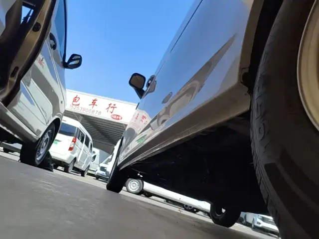 Dongfeng Ruili V7 — Фото автомобиля 21