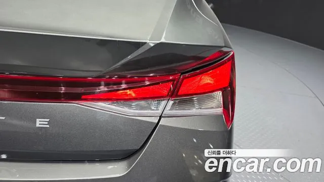 Hyundai Avante CN7 — Фото автомобиля 8