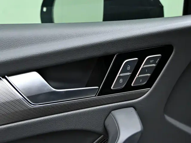 Audi Q5L — Фото автомобиля 25