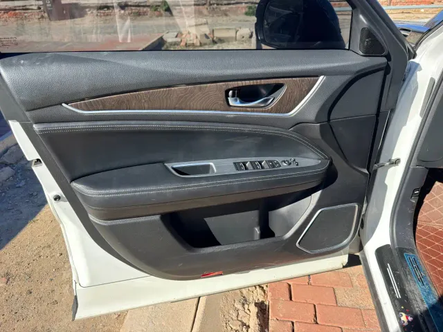 Honda Avancier — Фото автомобиля 3