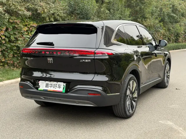 Buick Zhijing E7 — Фото автомобиля 12