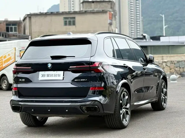 BMW X5 — Фото автомобиля 17
