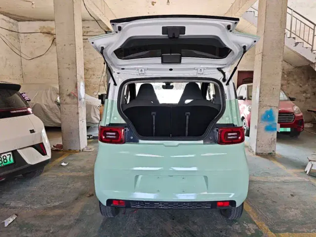 Wuling Hongguang Mini EV — Фото автомобиля 18