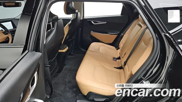 Kia EV6 — Фото автомобиля 11