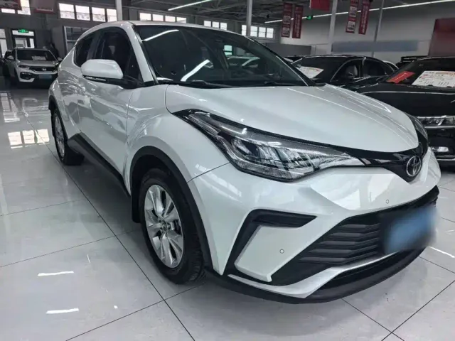 Toyota IZOA — Фото автомобиля 4