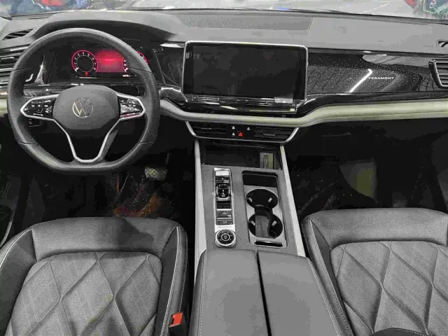 Volkswagen Teramont — Фото автомобиля 7