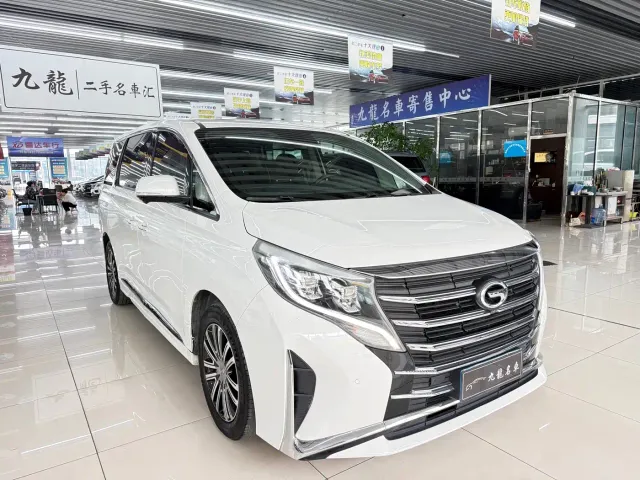 GAC Trumpchi M8 — Фото автомобиля 3