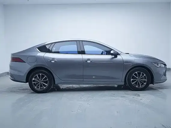 BYD Qin PLUS — Фото автомобиля 5