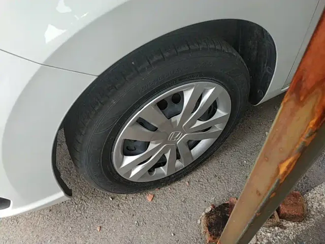 Honda Fit — Фото автомобиля 24