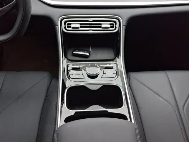 Geely Galaxy Stellar 6 — Фото автомобиля 16