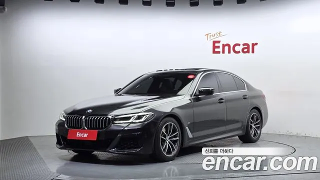 Фотография автомобиля — BMW 5 Series G30