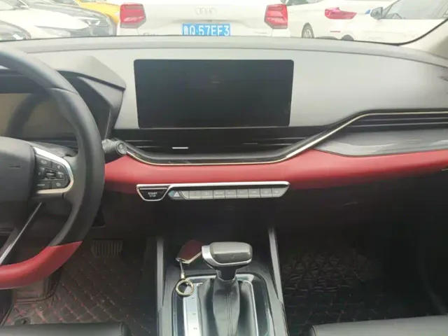 Geely Emgrand S — Фото автомобиля 12