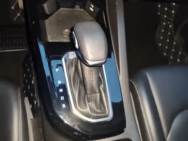 Ford Escort — Фото автомобиля 13