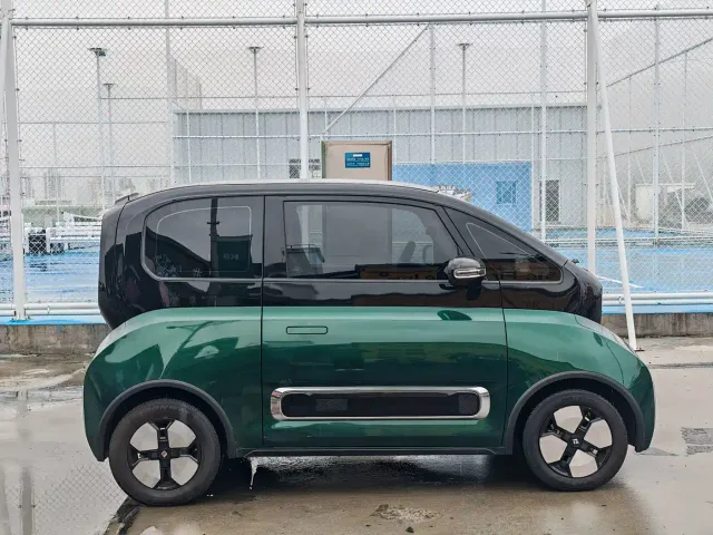 Baojun KiWi EV — Фото автомобиля 4