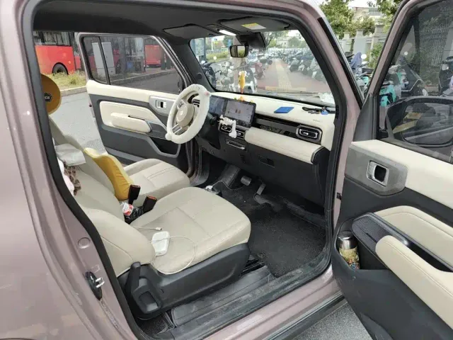 Baojun Yep — Фото автомобиля 19