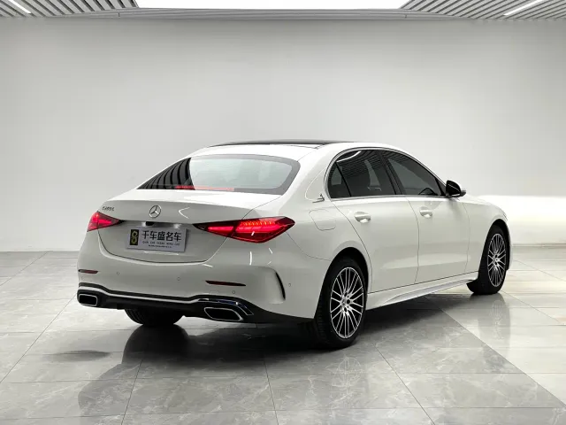 Mercedes-Benz C-Class — Фото автомобиля 6